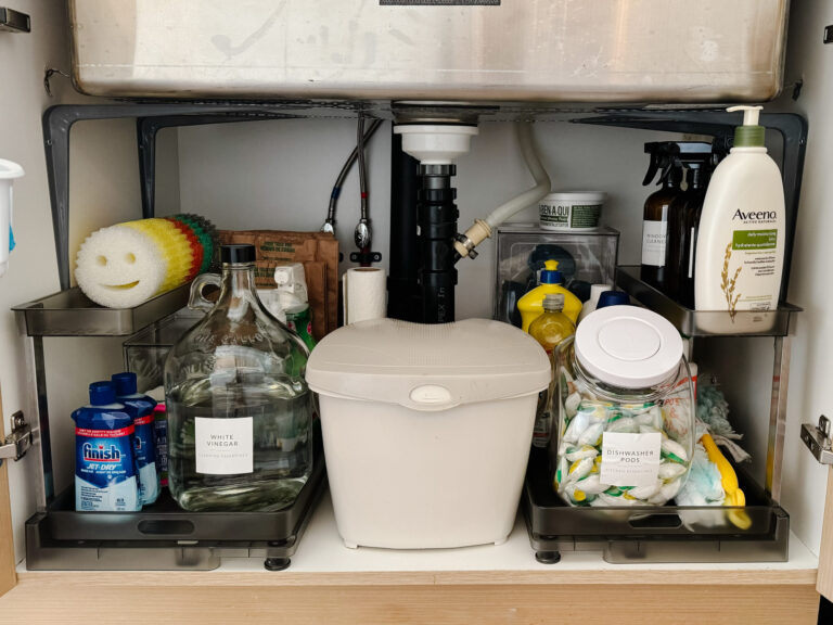 Pretty kitchen storage & cleaning products