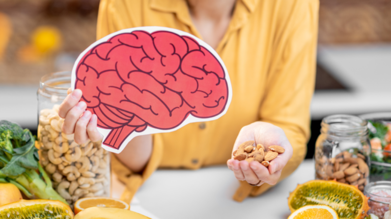 Proteínas y salud mental: explorando la conexión entre ambos